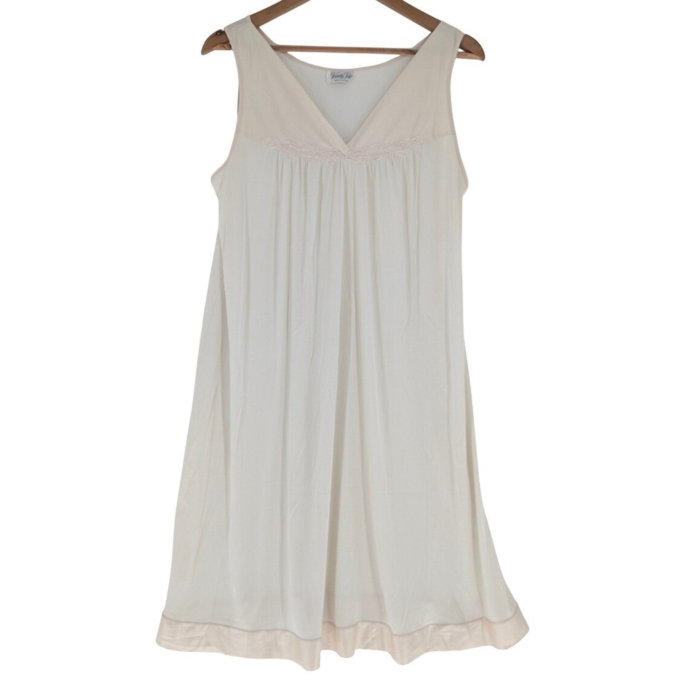 Vanity Fair Vintage Nightgown‎ Cream Pink Lace Trim Sleeveless Style 31-187 Sz M